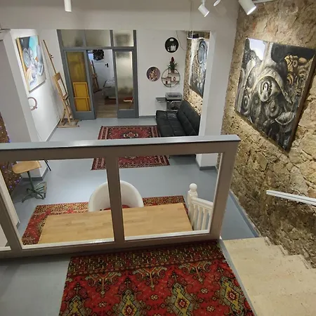 Appartement Cozy Studio With Extra Bed In *